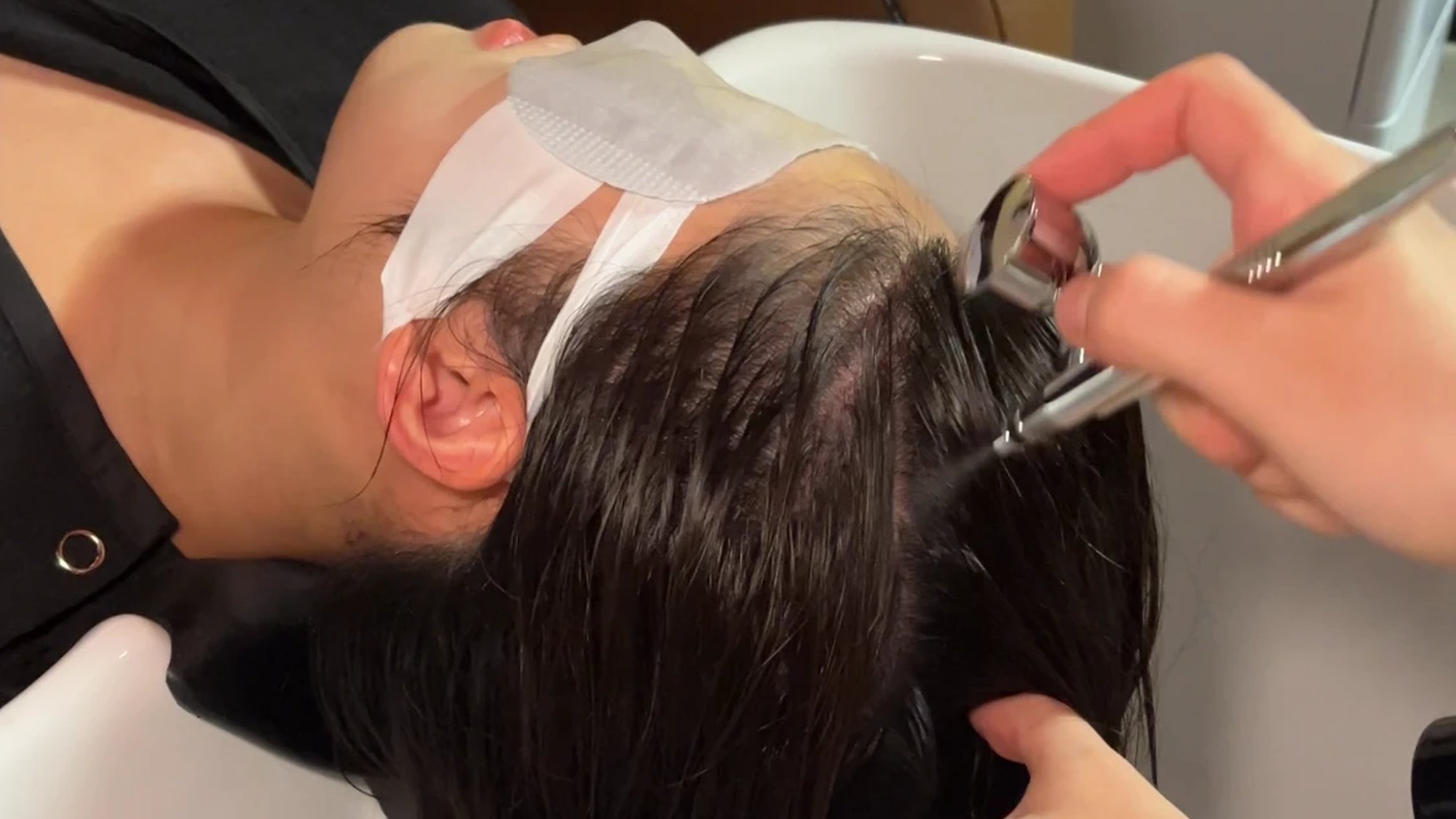 Galvanic care during the Prestige Deep Relax Spa