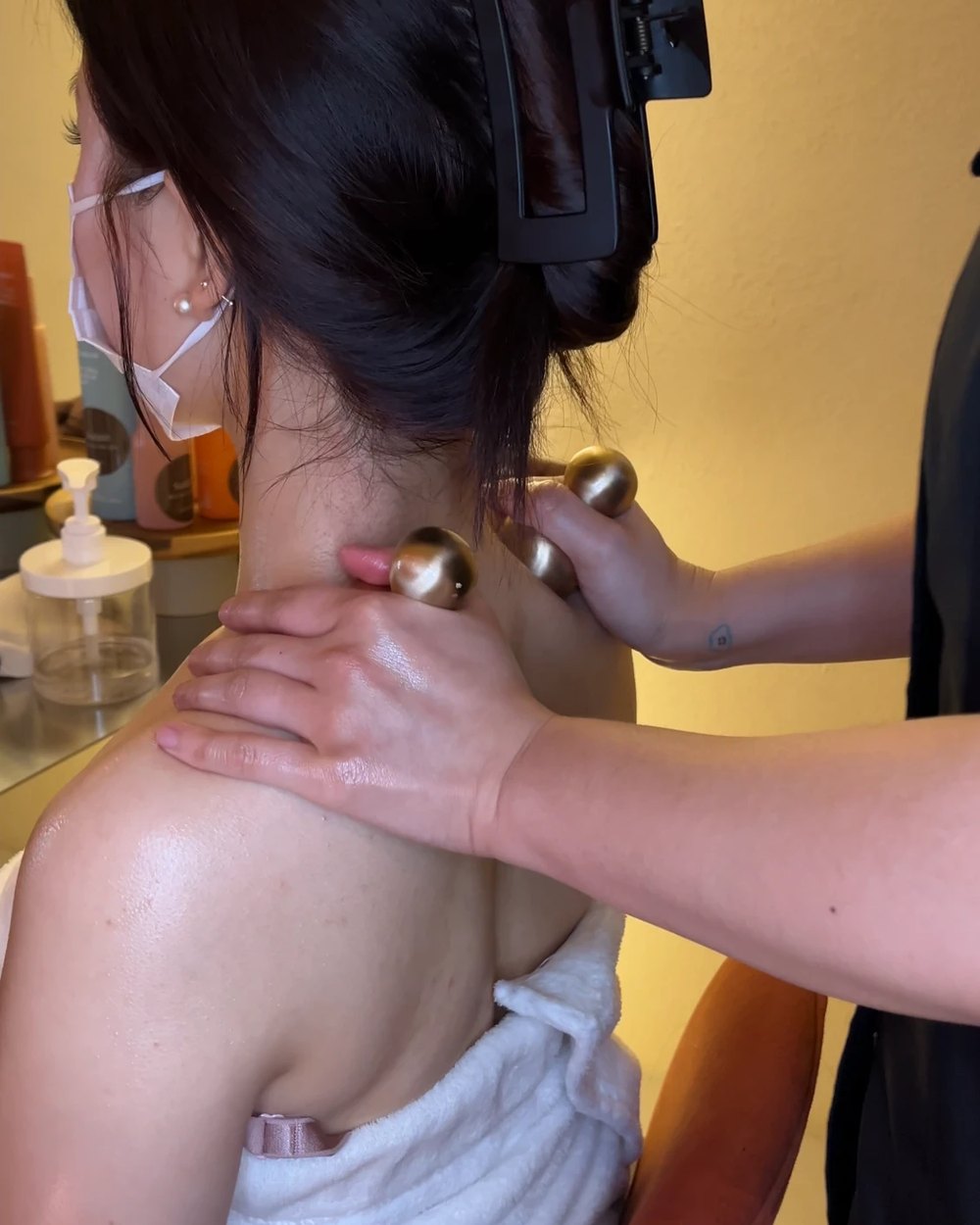 The opening massage during Ultimate 120
